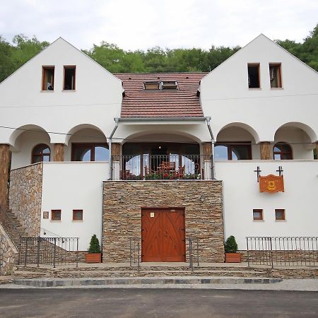 Апартаменты На Воскресенском 22 Filakovo Экстерьер фото